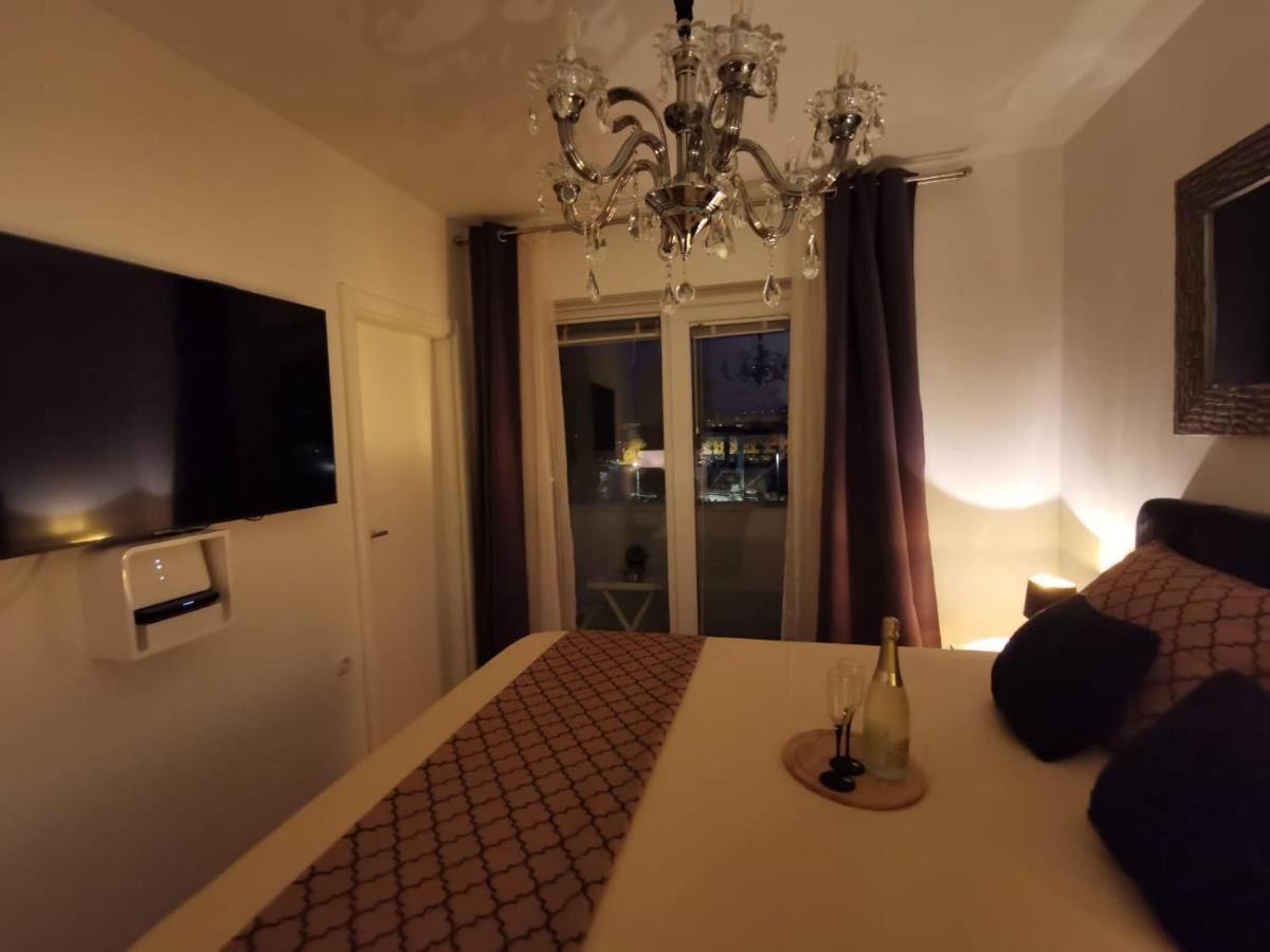 Lauris Luxury Apartment Задар Екстер'єр фото