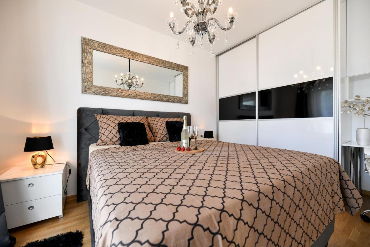 Lauris Luxury Apartment Задар Екстер'єр фото