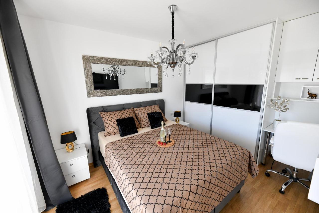 Lauris Luxury Apartment Задар Екстер'єр фото